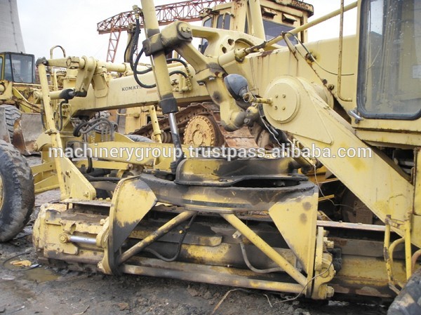 中古komatsu GD605R小さなモータmototrグレーダ-モーターグレーダー問屋・仕入れ・卸・卸売り