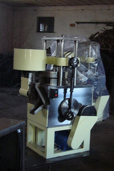 自動ろうそく製造機/ろうそく製造機発売-機械を作るワックス及び蝋燭問屋・仕入れ・卸・卸売り
