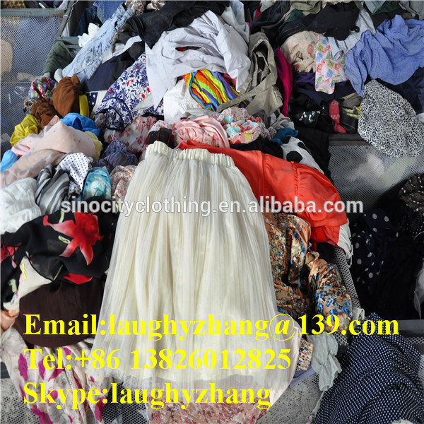 古着を売って日本と韓国から、 アフリカの安いのための古着-古着問屋・仕入れ・卸・卸売り