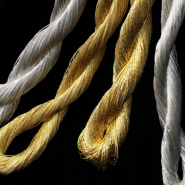 ファッショナブルな金糸で信頼性の高い様々な目的のために、 他の色もご用意-縫い糸問屋・仕入れ・卸・卸売り