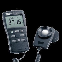 デジタルライトメーターTES-1335 (40-400,000Lux; 40-40,000Fc)-その他電気機器問屋・仕入れ・卸・卸売り