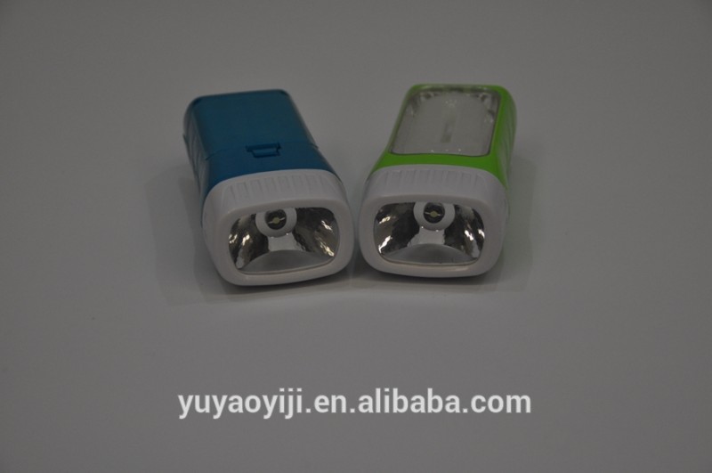 Ledプラスチック懐中電灯プロモーション3 *単三電池トーチ新しいデザイン2016-LED懐中電灯問屋・仕入れ・卸・卸売り
