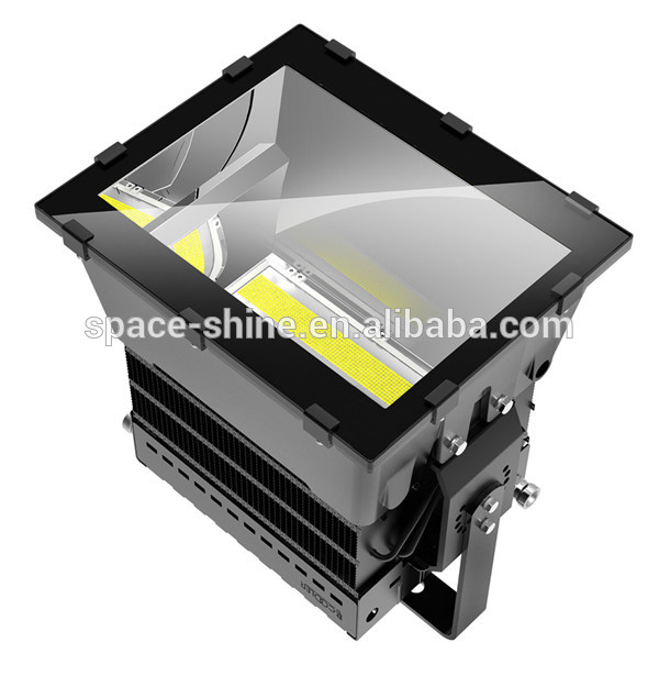 中国深センスーパーヒートシンク400w500w1000w屋外300ワット屋外円形ledハイベイライトip65smdled投光照明-LED投光器問屋・仕入れ・卸・卸売り