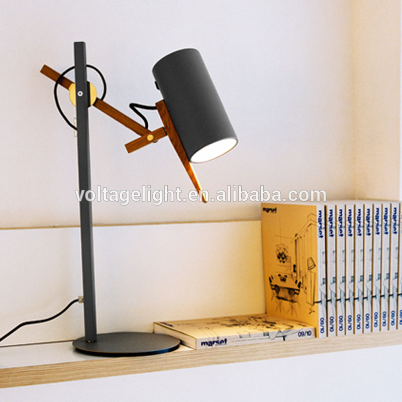 現代の デザイナー テーブル ランプ装飾木材で メタル デスク ランプ メタル led テーブル ランプ-テーブルランプ、読書灯問屋・仕入れ・卸・卸売り