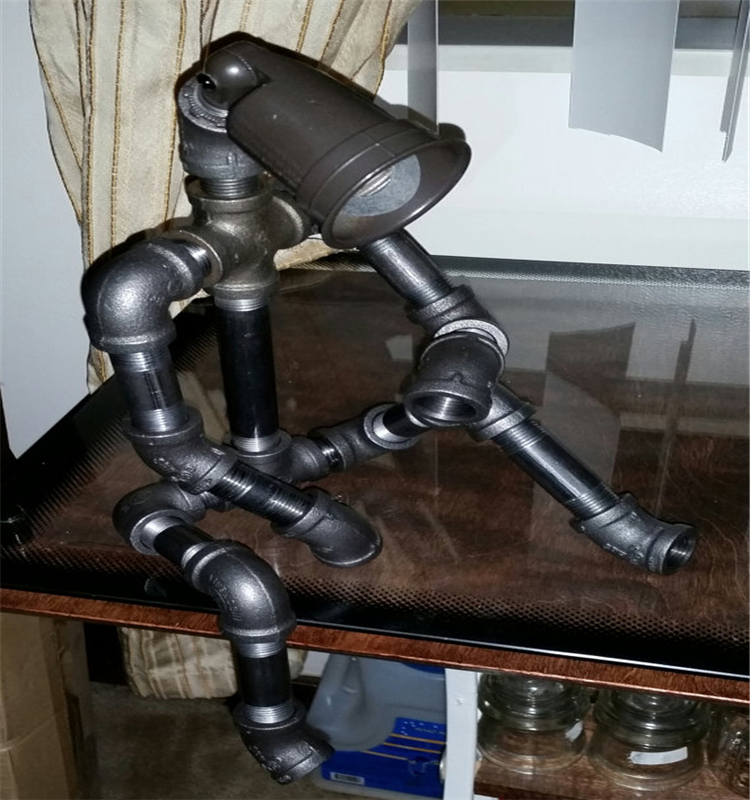 コーヒーショップ/バー現代鉄工業人間の形状ロボットスタイルレトロwaterpipeテーブル卸売読書ランプ/照明-シャンデリア、ペンダントライト問屋・仕入れ・卸・卸売り