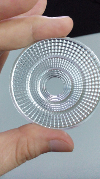 カットアウト12mmd50*h25mm0.7ミリメートルアルミニウムledライト用ledリフレクタ-ランプのコップ問屋・仕入れ・卸・卸売り
