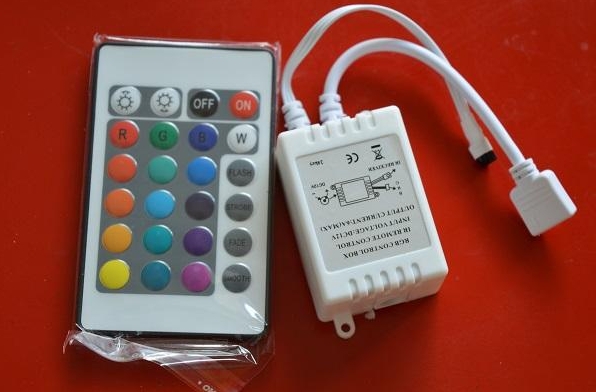 24 キー ir リモート コントローラ ボックス ac/dc 12 ボルト用led rgb 3528/5050 ライト ストリップ-問屋・仕入れ・卸・卸売り