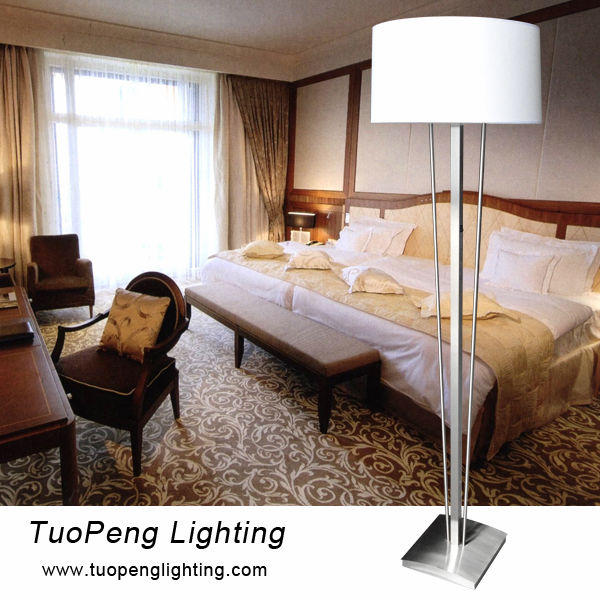 ホテルlamp/ホスピタリティlamp/つや消しニッケルファブリックシェード付きフロアランプ-フロアスタンド問屋・仕入れ・卸・卸売り