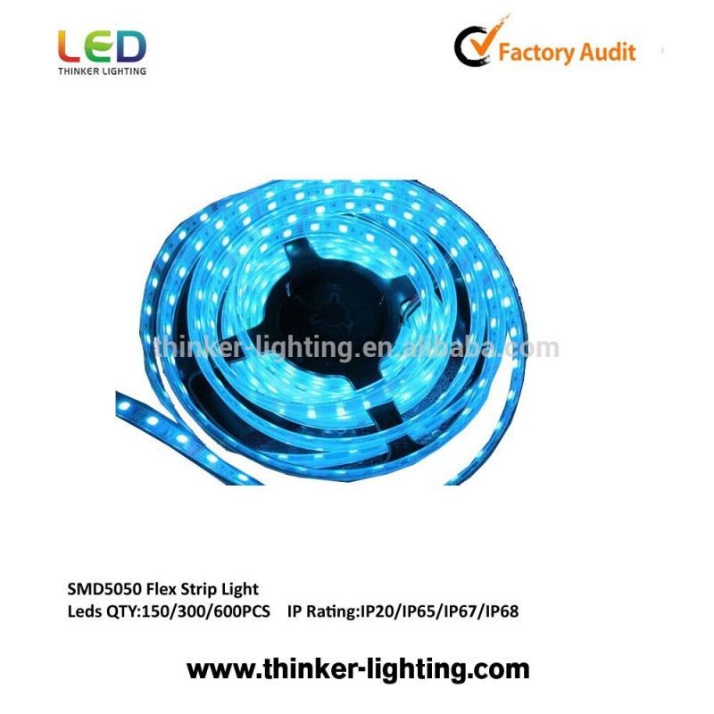 フレキシブルledストリップsmd505030leds/m色i p65軽量防水白-LEDの滑走路端燈問屋・仕入れ・卸・卸売り