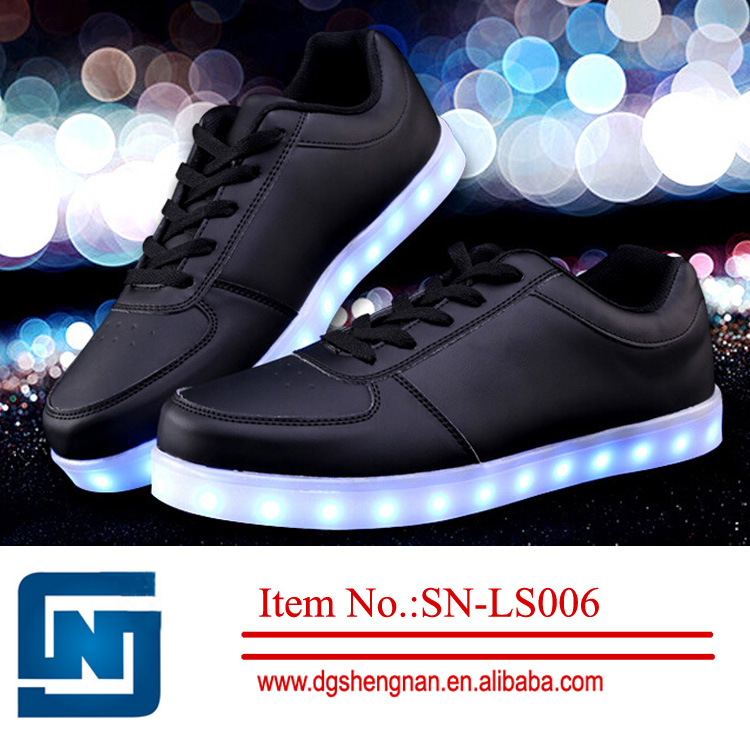 led照明用ledカジュアルシューズスポーツの靴を実行しているusb充電-カジュアルシューズ問屋・仕入れ・卸・卸売り