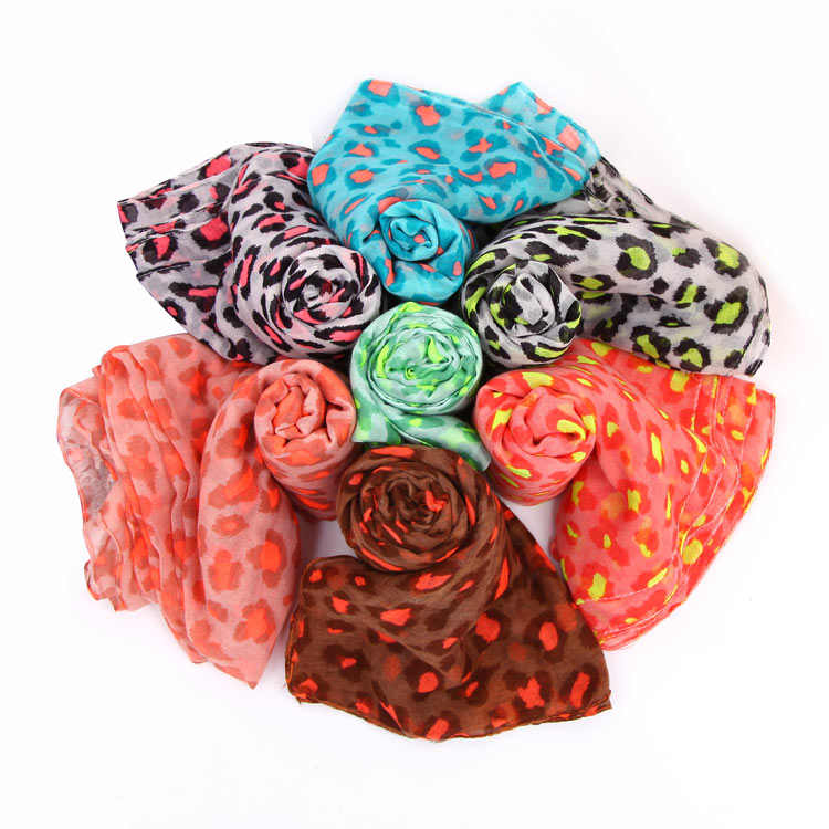 高品質の快適なデザイナースカーフ卸売中国-マフラー、帽子、手袋セット問屋・仕入れ・卸・卸売り