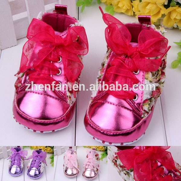 ソフト唯一のベビーバラの花の女の子の靴-ベビー靴問屋・仕入れ・卸・卸売り