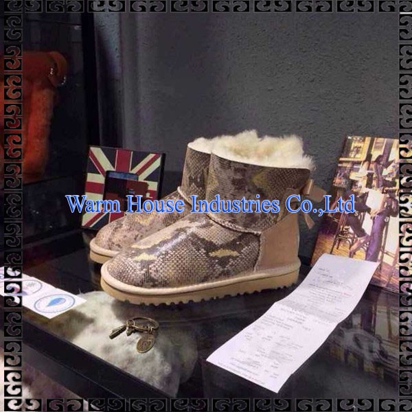 女性のブーツ2016 sheepksin雪のブーツのための女性のレザーブーツで冬-革靴問屋・仕入れ・卸・卸売り