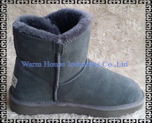 2016熱い販売中国卸売クラシック雪のブーツのための女性-革靴問屋・仕入れ・卸・卸売り