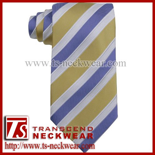 人の方法絹製ネクタイか縞のネクタイ-シルクタイ問屋・仕入れ・卸・卸売り