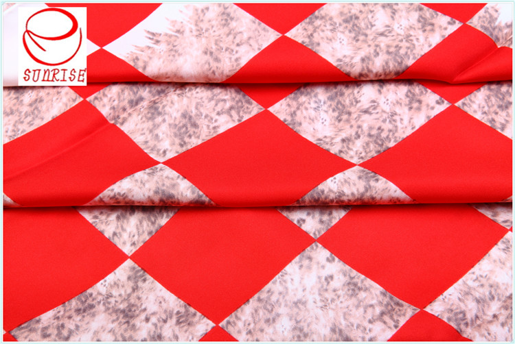 最新の手延辺2014年正方形のスカーフ-シルクショール問屋・仕入れ・卸・卸売り