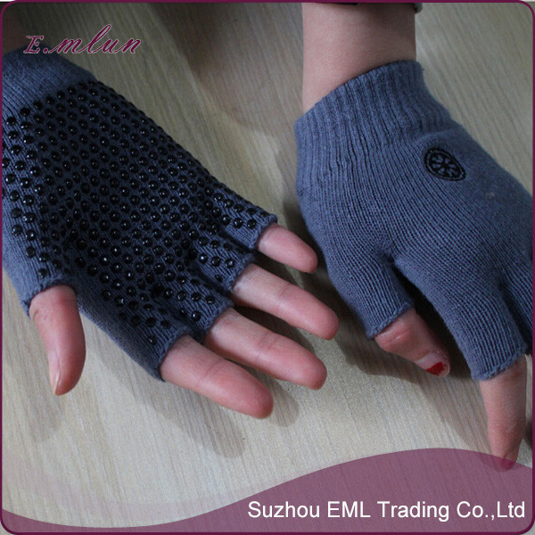 設計マッサージヨガの手袋を編んだ-綿手袋、ミトン問屋・仕入れ・卸・卸売り