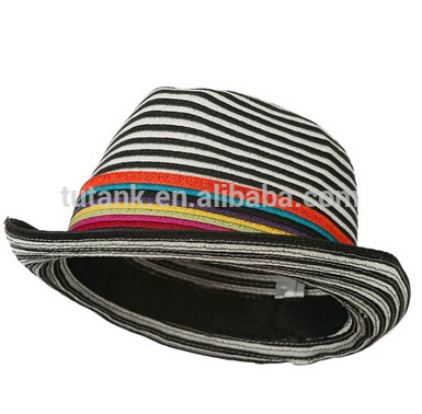 女性のストライプデザインとフェドーラ帽マルチ- カラーバンド- 黒白-ソフト帽の帽子問屋・仕入れ・卸・卸売り