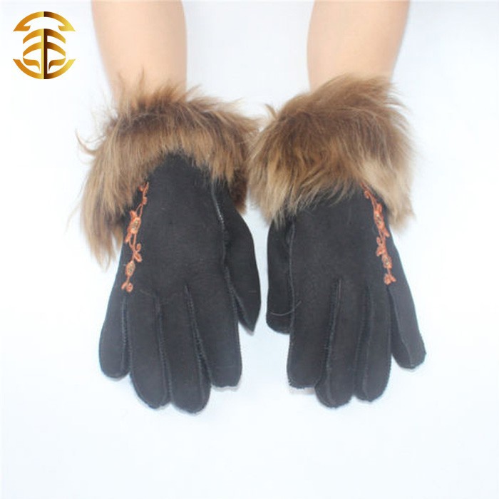 黒人女性の本当のシープスキンミトン暖かい革毛皮の冬の手袋-カシミヤ手袋、ミトン問屋・仕入れ・卸・卸売り