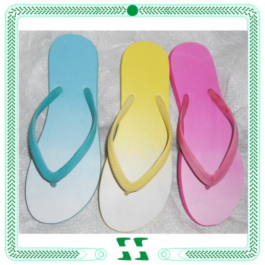 安い卸売カラフルなpvcストラップevaフリップフロップ-スリッパ問屋・仕入れ・卸・卸売り