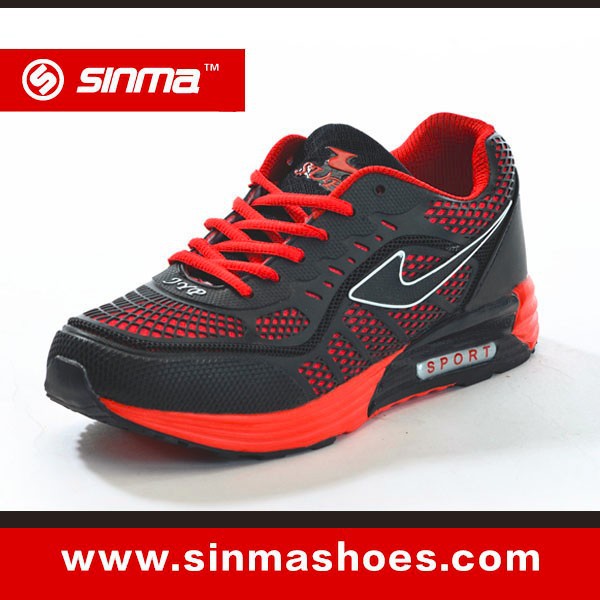 赤黒のソフト唯一の運動靴の簡単な男性のための靴-カジュアルシューズ問屋・仕入れ・卸・卸売り