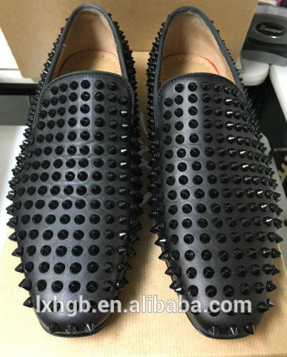 メンズスパイクフラットふくらはぎスパイク男性ファッション散りばめたフラットスタッドローファーローファーレザー黒フラットドレスシューズ-フォーマルシューズ問屋・仕入れ・卸・卸売り