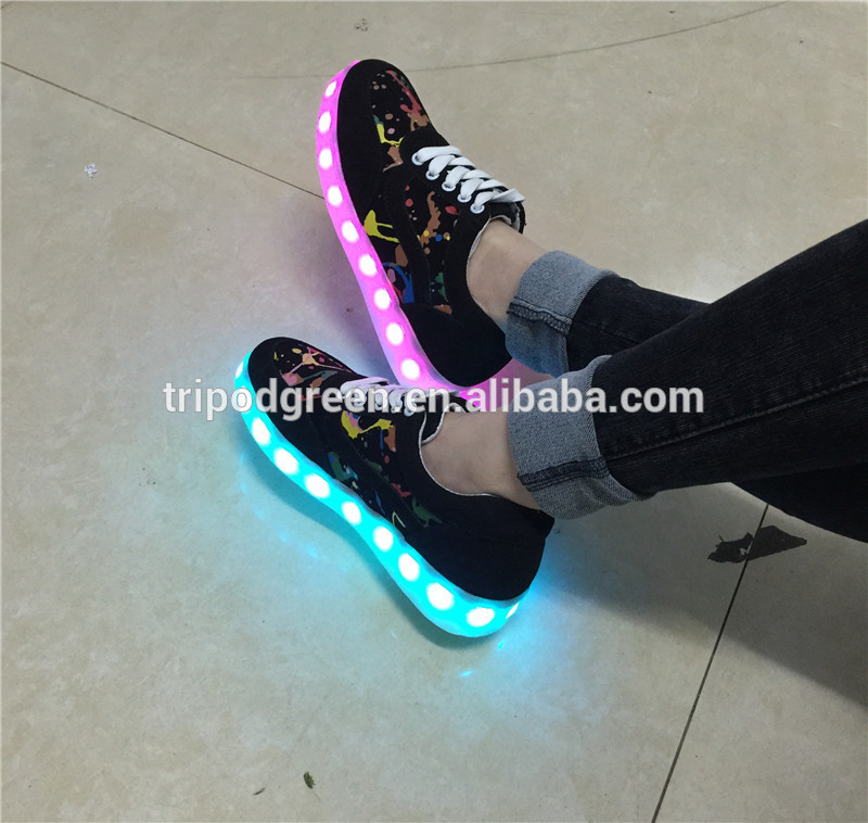 女性は靴を点灯ledネオン輝く大人のためのシミュレーションの靴-シューズデコレーション問屋・仕入れ・卸・卸売り