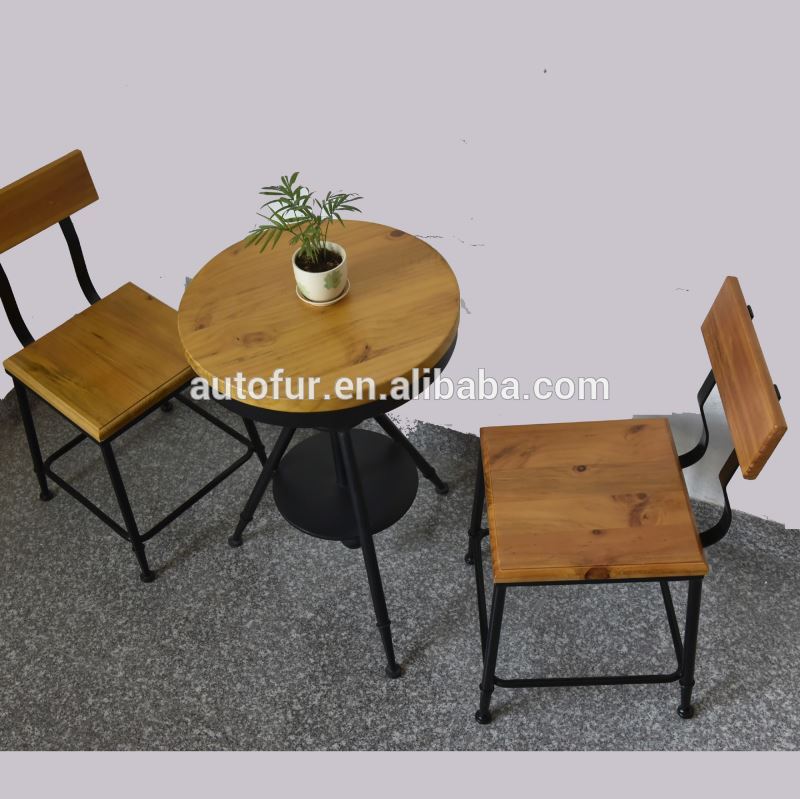 ヴィンテージ工業用メタモンゴメリーカフェのテーブルと椅子の-アンティーク家具セット問屋・仕入れ・卸・卸売り