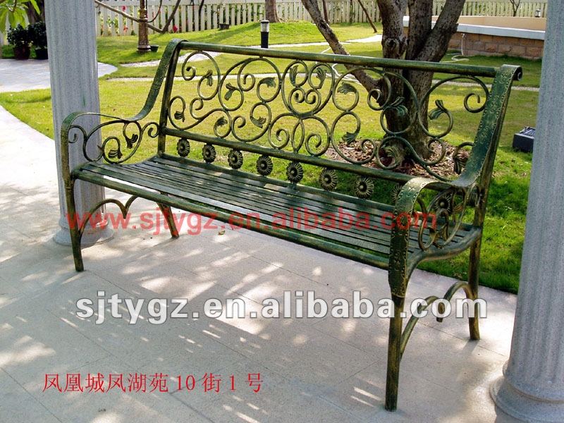 ヨーロピアンスタイルの庭のための適切な屋外の鉄のベンチや公園-金属製椅子問屋・仕入れ・卸・卸売り
