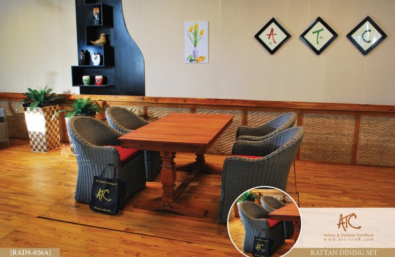 合成の籐のダイニングテーブルとチェア屋外家具( 1.2mmパウダーコーティングされたアルミフレーム、 厚いクッション5cm、 防水布)-籐/枝編み家具セット問屋・仕入れ・卸・卸売り