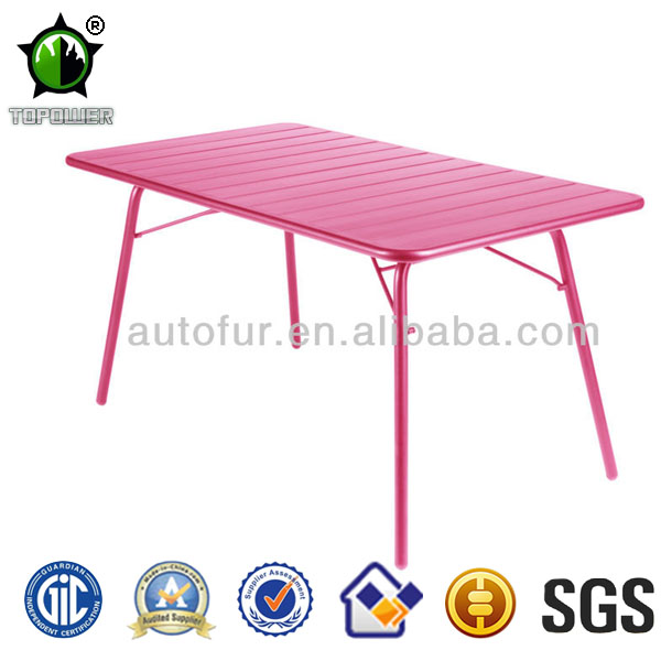 屋外の長方形の金属のテーブル、 ピンクの折り畳み式の金属製のテーブル-折り畳み式テーブル問屋・仕入れ・卸・卸売り