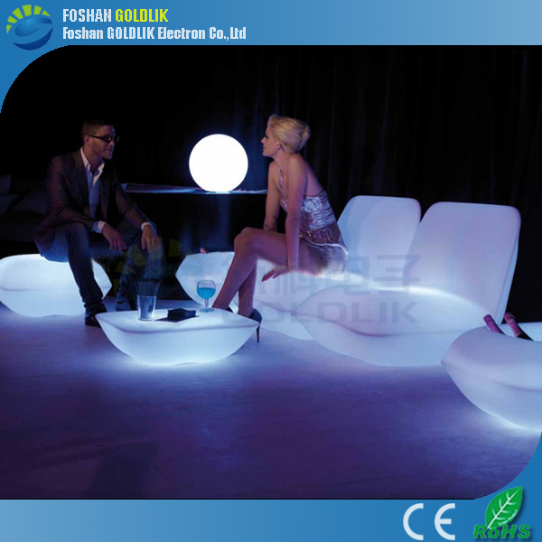 ファッション家具のソファ2014年ナイトクラブバーリモコン照らされたバーがつながったソファ-プラスチック家具セット問屋・仕入れ・卸・卸売り
