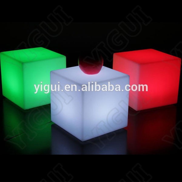主導の家具2015使用される商業用のバースツール/ledバーのスツール現代metailプラスチック-バースツール問屋・仕入れ・卸・卸売り