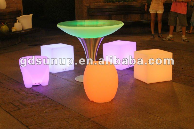 充電式プラスチック変色rgb ledライトアップテーブル家具-ガーデンセット問屋・仕入れ・卸・卸売り