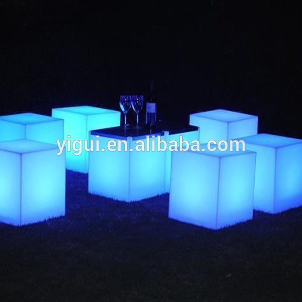 Yigui40*40*40cmキューブled照明/キューブスツールバーの家具を導いた-バースツール問屋・仕入れ・卸・卸売り