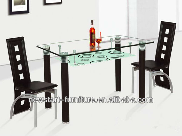 透明なガラストップ安いシンプルなデザインのダイニングテーブルを家庭用家具-ダイニングルームセット問屋・仕入れ・卸・卸売り