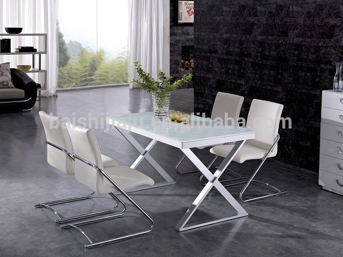 精巧に作られ超- 白のガラスのダイニングテーブル・puの椅子-金属製家具セット問屋・仕入れ・卸・卸売り