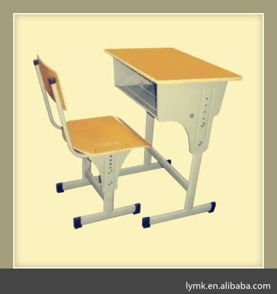 真ん中使用される金属製の学校用家具の机と椅子子供調節可能なテーブルへの書き込み販売のための-金属製家具セット問屋・仕入れ・卸・卸売り