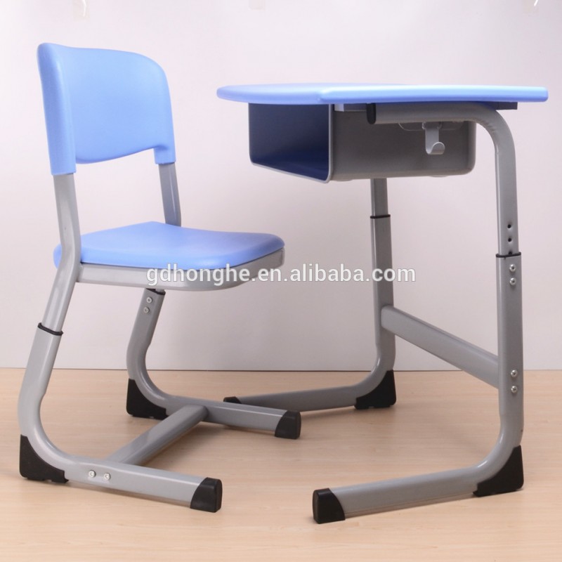 絶頂調整可能なプラスチックシート中学校デスクでplasitc椅子-金属製テーブル問屋・仕入れ・卸・卸売り