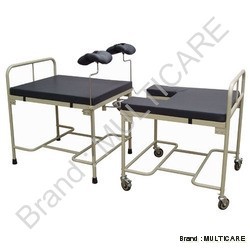 産科配信ベッドで2部品(2セクション)-病院用テーブル問屋・仕入れ・卸・卸売り