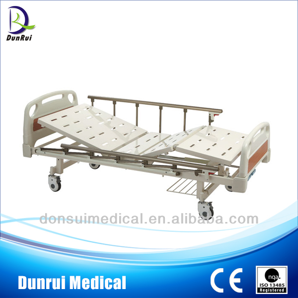 手動ベッドメーカー2dr-g828aクランクの病院の家具-病院用ベッド問屋・仕入れ・卸・卸売り