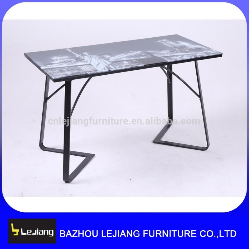 安いガラス製のラップトップテーブルalibabaのコンピュータのテーブルの設計-金属製テーブル問屋・仕入れ・卸・卸売り