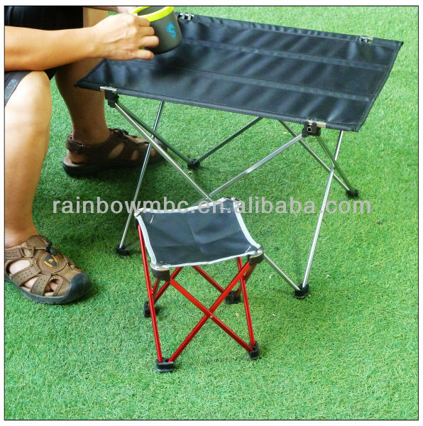 屋外のテーブルと椅子のキャンプポータブル折りたたみテーブルと椅子テーブルと椅子のセット-折り畳み式テーブル問屋・仕入れ・卸・卸売り