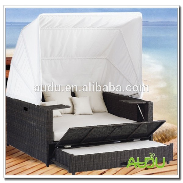 海辺auduホテルの籐屋外プールのベッド-折り畳み椅子問屋・仕入れ・卸・卸売り