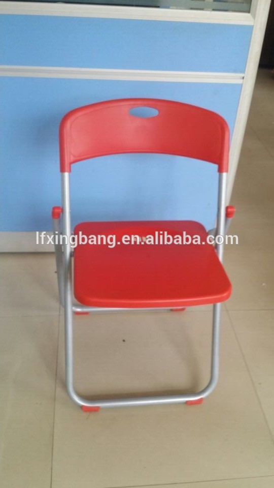 新しいちゃちなプラスチック製の椅子-折り畳み椅子問屋・仕入れ・卸・卸売り