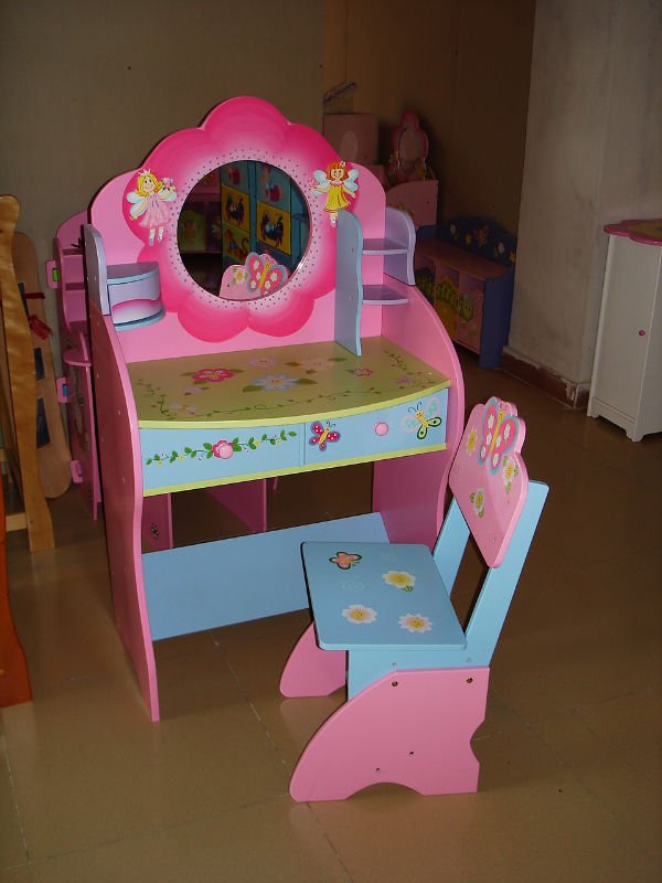 椅子が付いている木のピンクおよび素晴らしい子供の化粧台-その他子供用家具問屋・仕入れ・卸・卸売り