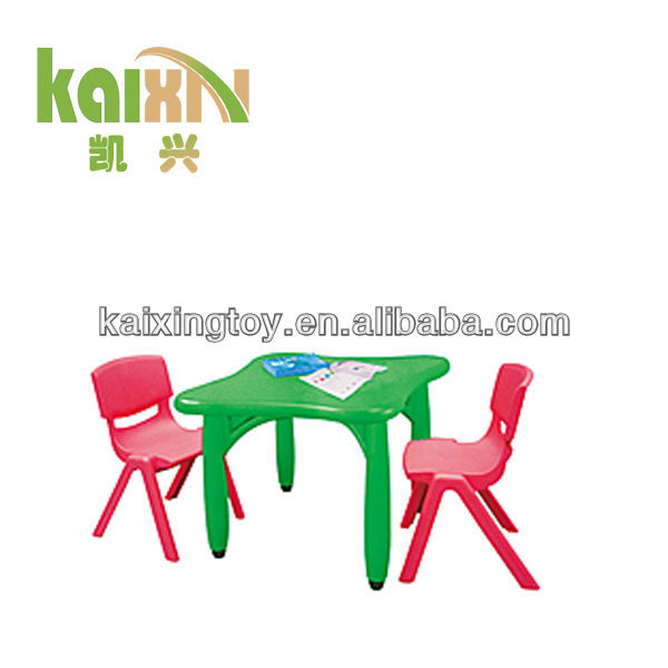 カラフルな不- 毒性子供たんすmaterical正方形の子供のプラスチック製のデスク-子供用テーブル問屋・仕入れ・卸・卸売り