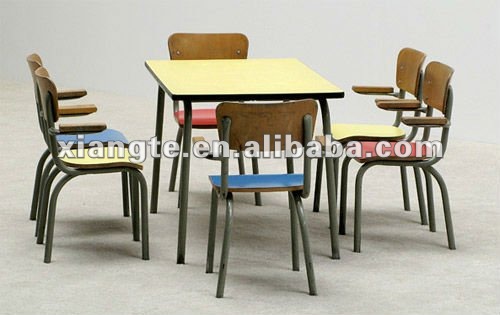 創造的な色! 就学前のテーブル、積層の長方形のテーブル-子供用テーブル問屋・仕入れ・卸・卸売り