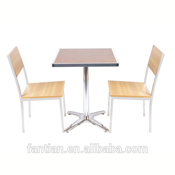 ステンレススチール製ベース折りたたみテーブル付き椅子のためのダイニングルームの家具-バー家具セット問屋・仕入れ・卸・卸売り
