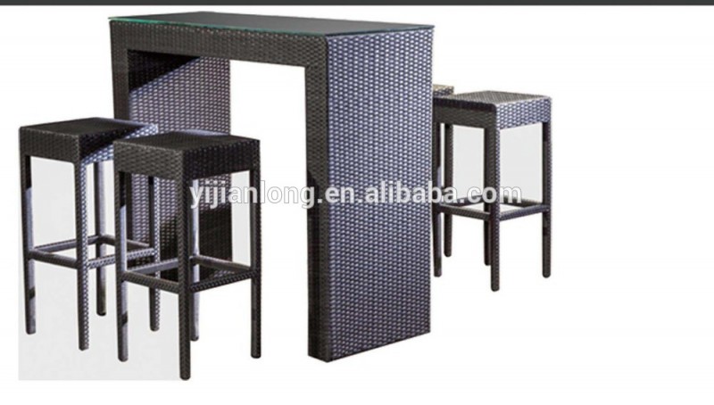 エレガントなデザインの籐のバーテーブルセット-籐/枝編み家具セット問屋・仕入れ・卸・卸売り